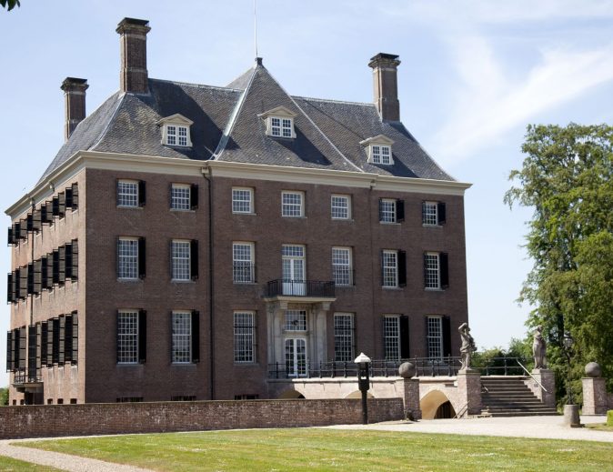Kasteel_vooraanzicht Kasteel_vooraanzicht